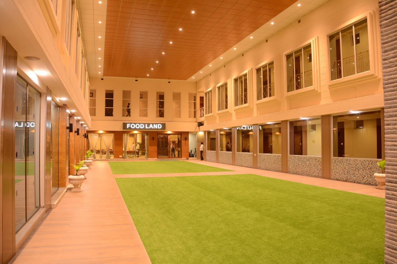 Hotel Prince Residency Bhuj Ngoại thất bức ảnh